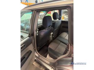 Subaru Forester 2.0 16V X Vehículo de desguace (2006, Gris)