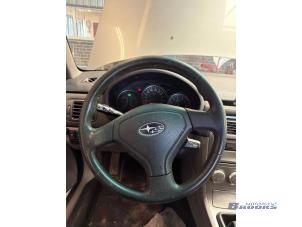 Subaru Forester 2.0 16V X Vehículo de desguace (2006, Gris)