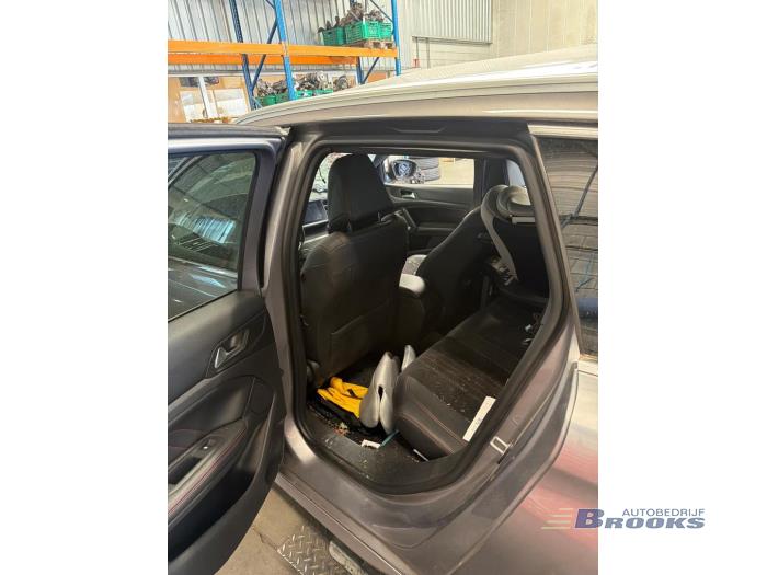 Peugeot 308 SW 1.6 16V GT 205 Vehículo de desguace (2016, Gris)