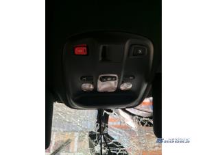 Peugeot 308 SW 1.6 16V GT 205 Vehículo de desguace (2016, Gris)