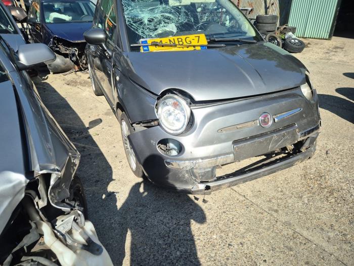 Fiat 500 1.2 Samochód złomowany (2010, Szary)