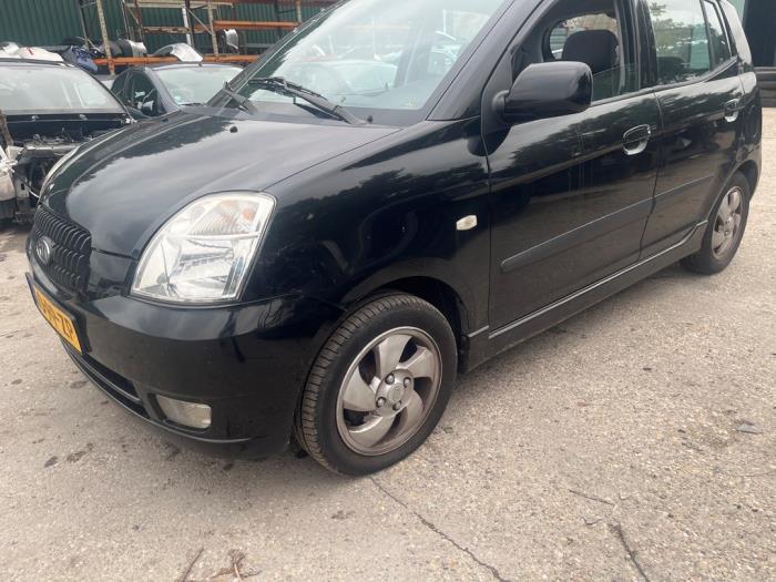 Kia Picanto 1.0 12V Skrotfordon (2005, ZWART)