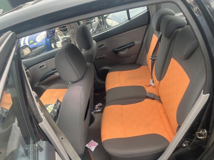 Kia Picanto 1.0 12V Skrotfordon (2005, ZWART)