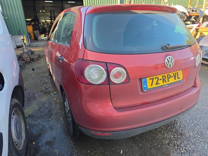 Volkswagen Golf Plus 1.6 FSI 16V Skrotfordon (2005, ORANJE)