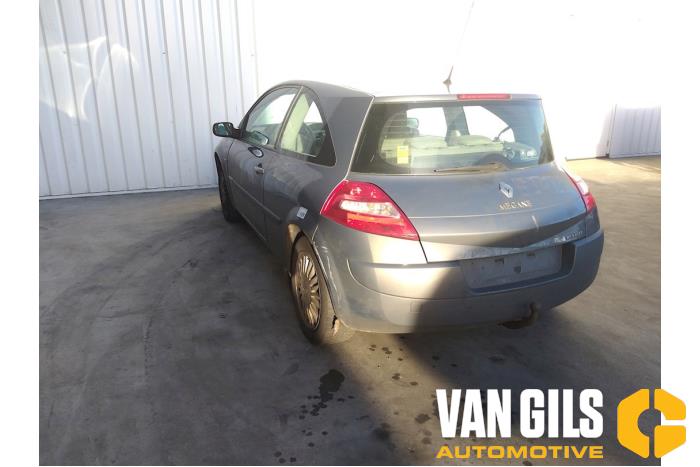 Renault Megane II 1.9 dCi 130 Épave (2006, Gris)