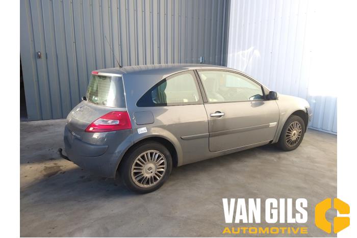 Renault Megane II 1.9 dCi 130 Épave (2006, Gris)