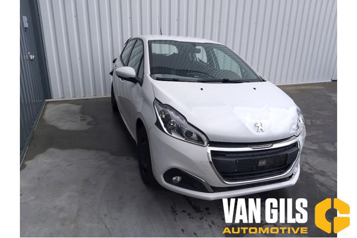 Peugeot 208 I 1.6 Blue HDi 100 Vehículo de desguace (2018, Blanco)