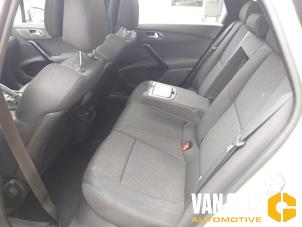 Peugeot 508 SW 1.6 HDiF 16V Épave (2013, Blanc, Blanc)