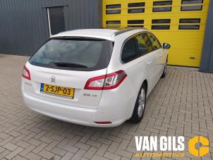 Peugeot 508 SW 1.6 HDiF 16V Épave (2013, Blanc, Blanc)