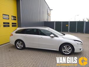Peugeot 508 SW 1.6 HDiF 16V Épave (2013, Blanc, Blanc)