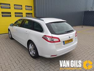 Peugeot 508 SW 1.6 HDiF 16V Épave (2013, Blanc, Blanc)