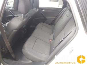 Peugeot 508 SW 1.6 HDiF 16V Épave (2013, Blanc, Blanc)