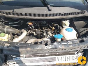 Volkswagen Transporter/Caravelle T5 2.5 TDi Épave (2009, Bleu)