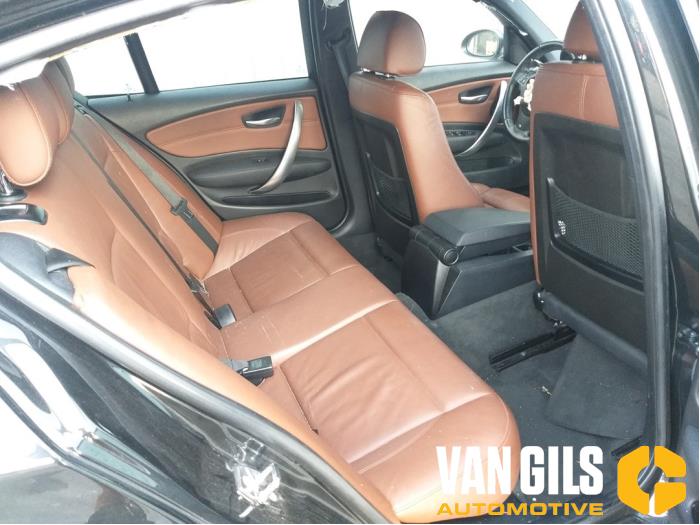 BMW 1 serie 123d 16V Vehículo de desguace (2008, Negro)