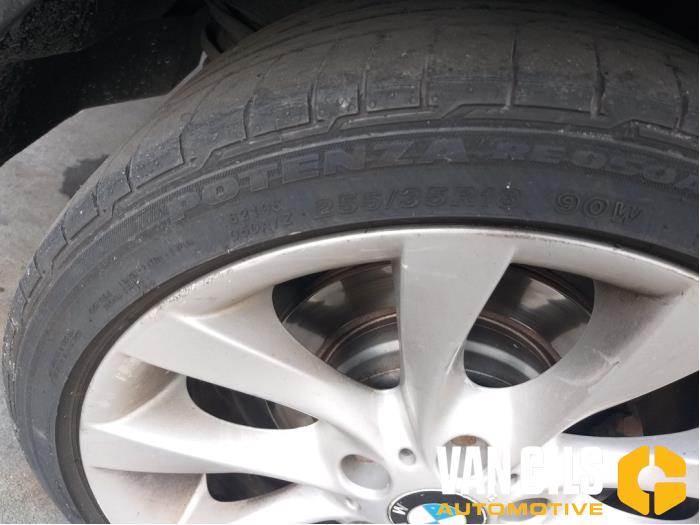 BMW 1 serie 123d 16V Vehículo de desguace (2008, Negro)