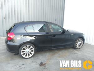 BMW 1 serie 123d 16V Vehículo de desguace (2008, Negro)