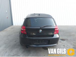 BMW 1 serie 123d 16V Vehículo de desguace (2008, Negro)