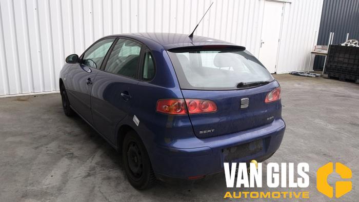 Seat Ibiza III 1.4 16V 100 Schrottauto (2004, Blau)
