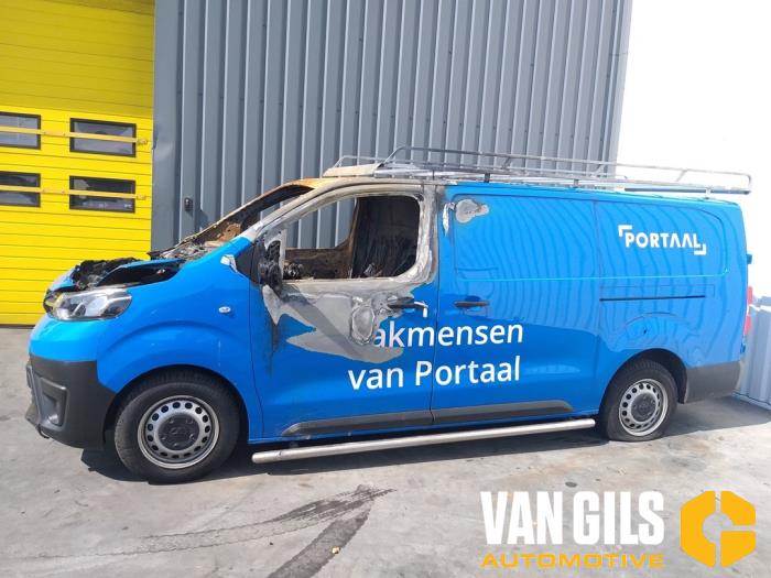 Toyota ProAce 2.0 D-4D 122 16V Worker Skrotfordon (2020, BLAUW)