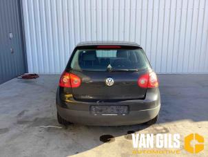 Volkswagen Golf V 2.0 TDI 16V Samochód złomowany (2004, Czarny)