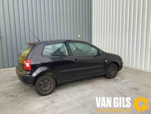 Volkswagen Polo IV 1.2 12V Épave (2002, Noir)