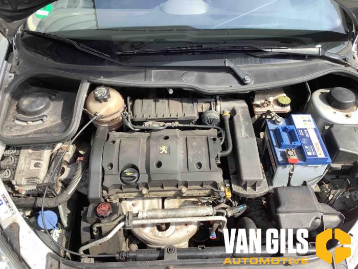 Peugeot 206 SW 1.6 16V Skrotfordon (2005, GRIJS)