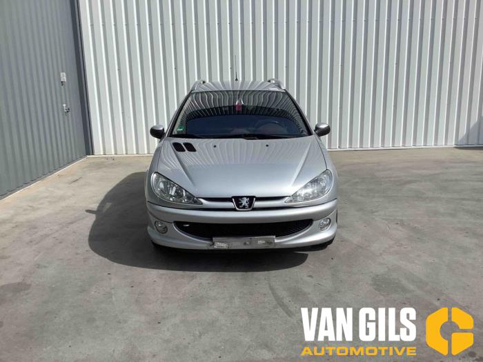 Peugeot 206 SW 1.6 16V Skrotfordon (2005, GRIJS)