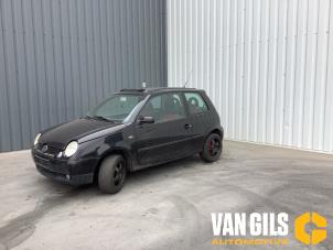 Volkswagen Lupo 1.4 60 Samochód złomowany (2001, Czarny)