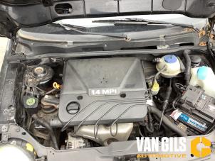 Volkswagen Lupo 1.4 60 Samochód złomowany (2001, Czarny)
