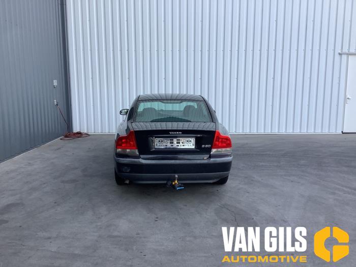 Volvo S60 I 2.4 20V 140 Épave (2002, Métallisé, Noir)