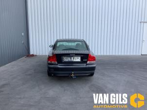 Volvo S60 I 2.4 20V 140 Épave (2002, Métallisé, Noir)