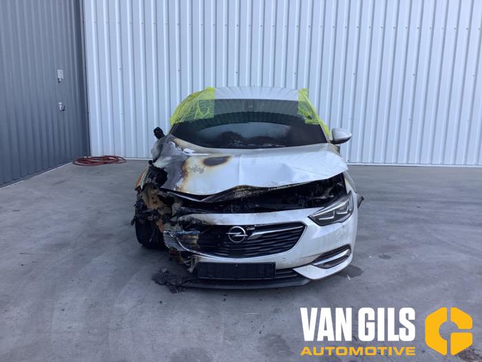 Opel Insignia Grand Sport 2.0 GSi Turbo 16V 4x4 Épave (2017, Blanc)