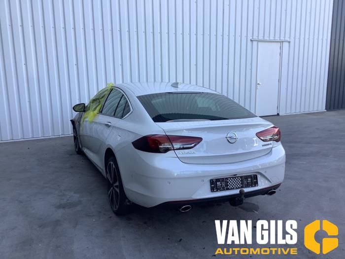 Opel Insignia Grand Sport 2.0 GSi Turbo 16V 4x4 Épave (2017, Blanc)