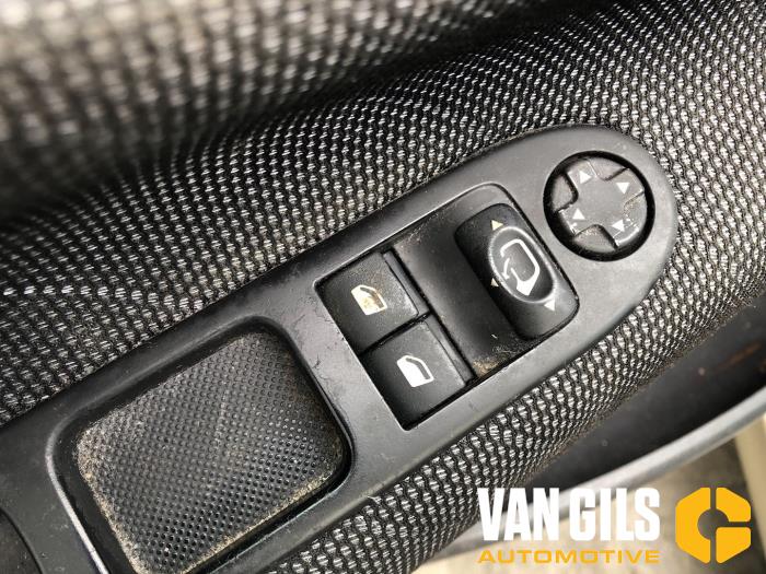 Peugeot 207 SW 1.4 16V Vti Vehículo de desguace (2008, Gris)