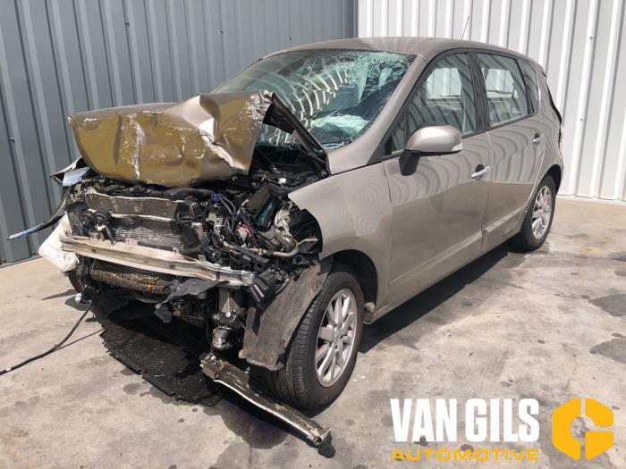 Renault Scénic III 2.0 16V CVT Épave (2010, Beige)