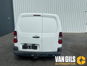 Peugeot Partner 1.6 HDI 90 Épave (2013, Granit)