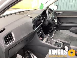 Seat Ateca 2.0 TDI SCR Épave (2022, Blanc)