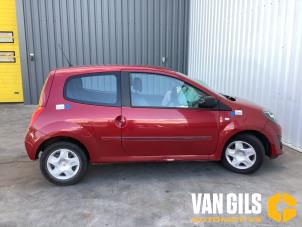 Renault Twingo II 1.2 16V Épave (2010, Rouge)