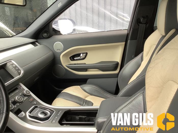 Landrover Range Rover Evoque 2.0 Si4 240 16V 5-drs. Schrottauto (2012, Weiß)
