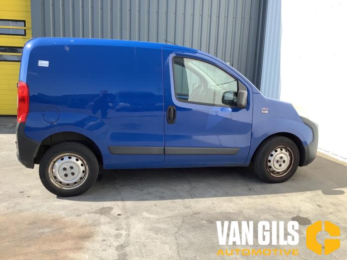 Citroen Nemo 1.4 HDi 70 Schrottauto (2009, Granit)