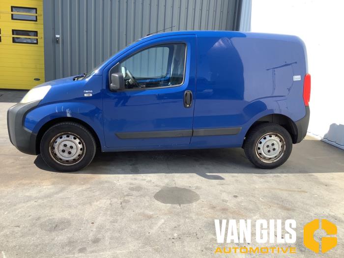 Citroen Nemo 1.4 HDi 70 Schrottauto (2009, Granit)