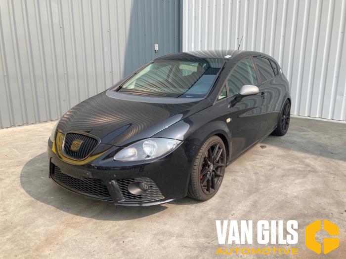 Seat Leon 2.0 TFSI FR 16V Épave (2006, Noir)