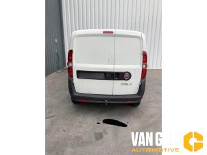 Fiat Doblo Cargo 1.3 MJ 16V DPF Euro 5 Samochód złomowany (2013, Granit)