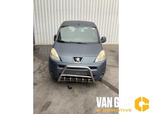 Peugeot Partner 1.6 HDI 90 Épave (2012, Granit)