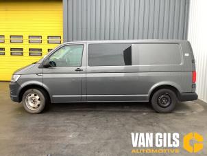 Volkswagen Transporter/Caravelle T6 2.0 TDI 204 4Motion Samochód złomowany (2017, Szary)