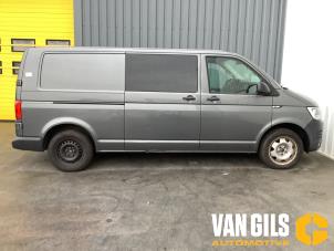 Volkswagen Transporter/Caravelle T6 2.0 TDI 204 4Motion Samochód złomowany (2017, Szary)