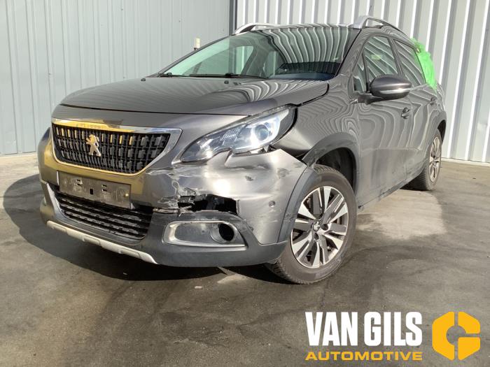 Peugeot 2008 1.2 12V e-THP PureTech 110 Épave (2017, Gris)