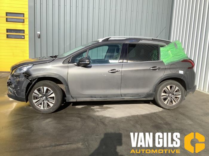 Peugeot 2008 1.2 12V e-THP PureTech 110 Épave (2017, Gris)