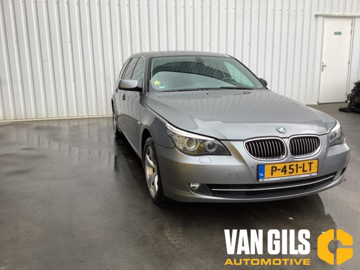 BMW 5 serie Touring 525i 24V Épave (2007, Gris)