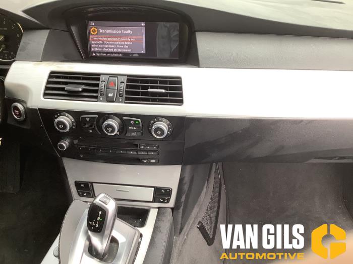 BMW 5 serie Touring 525i 24V Épave (2007, Gris)